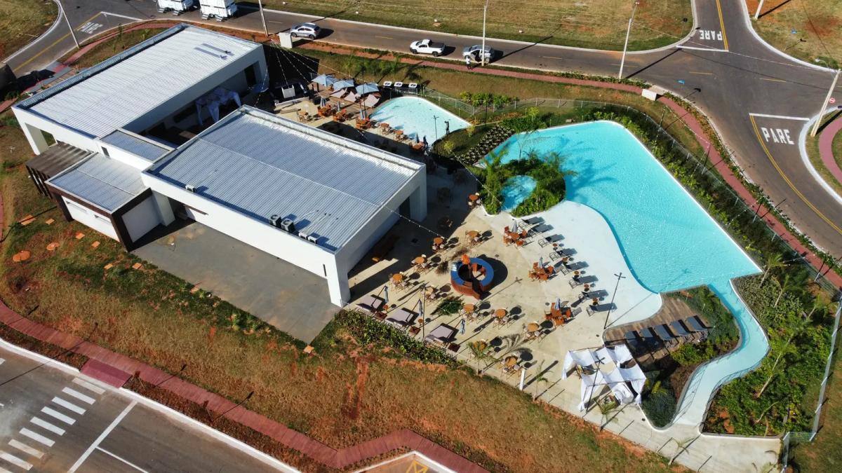 Áereo piscina.webp