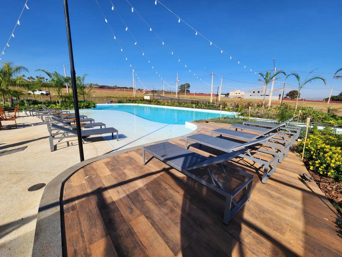 Piscina 1.webp