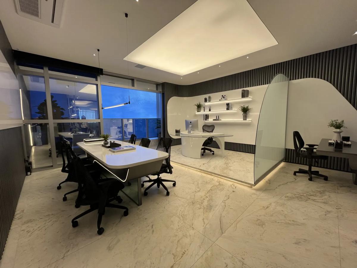 Infinity Business Pininfarina – fachada do empreendimento