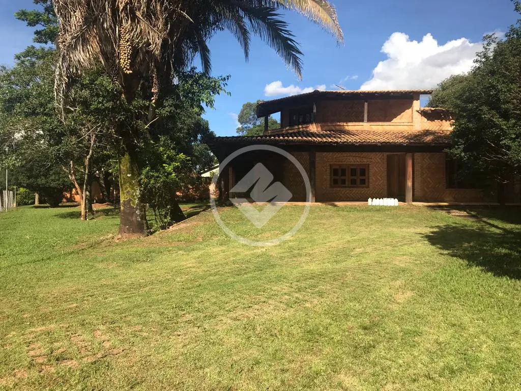 Casa no Parque Mansões Regina , sendo 4 suítes com 1.800m²,Goianira-GO – fachada do empreendimento