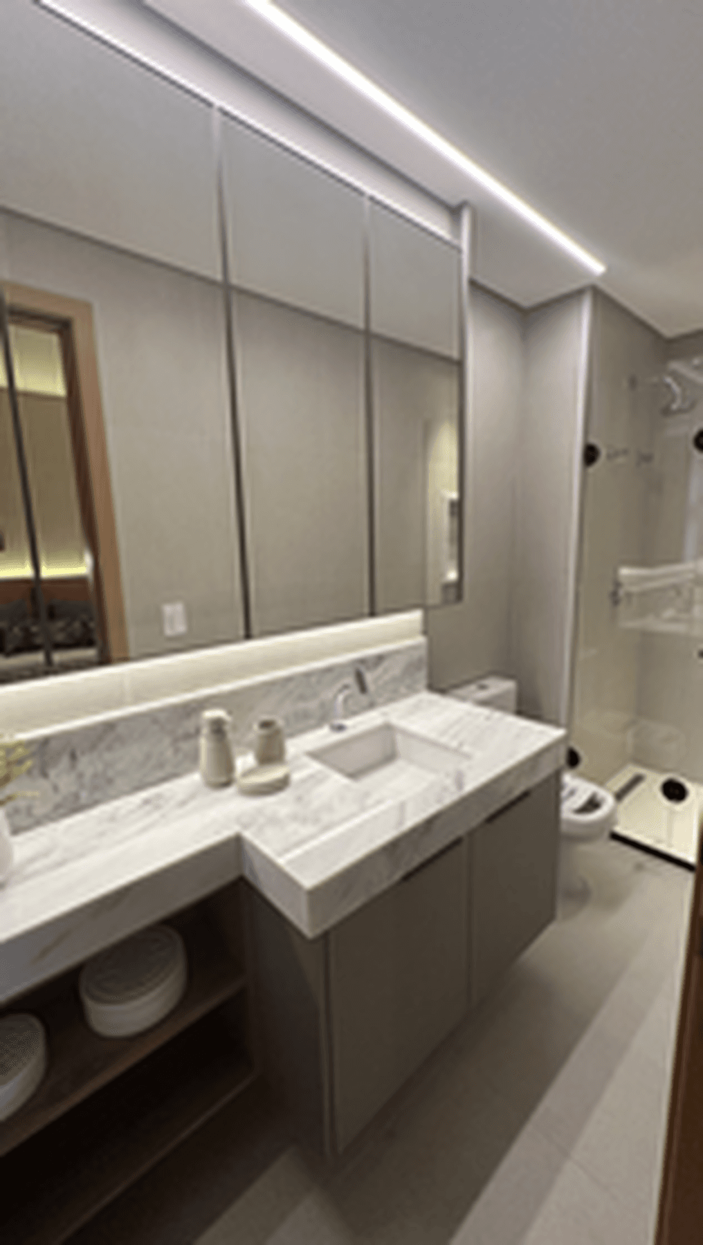 Lavabo Suíte - Apto 135m²