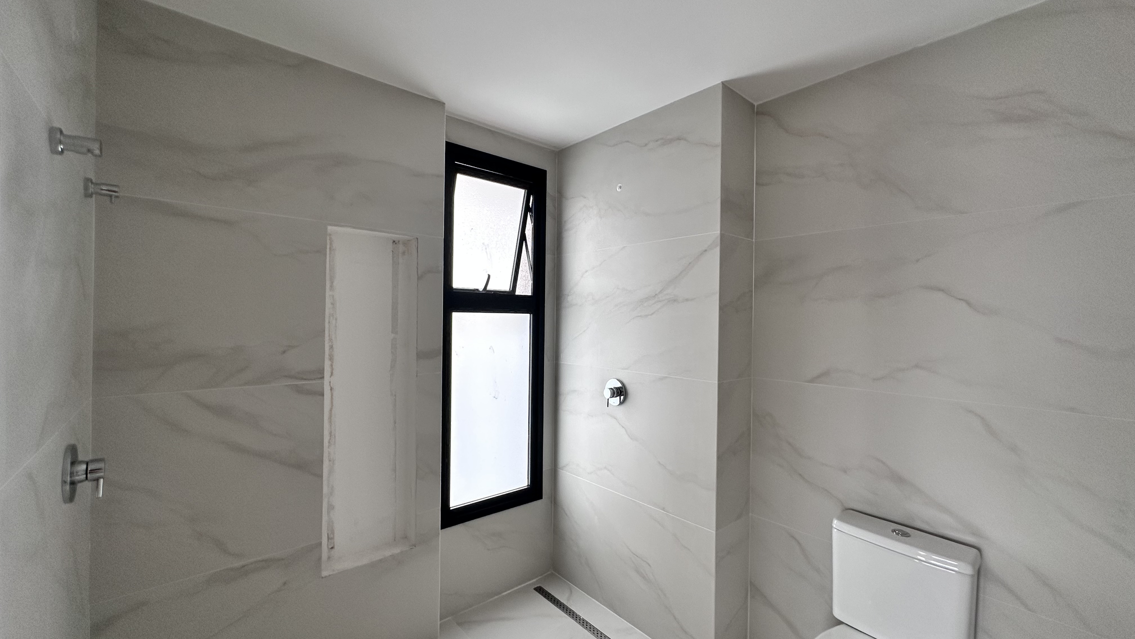 Lavabo Suíte - Apto 219m²